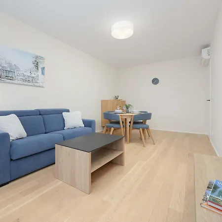 Air Conditioned With Parking And Desk For Remote Work In By Renters